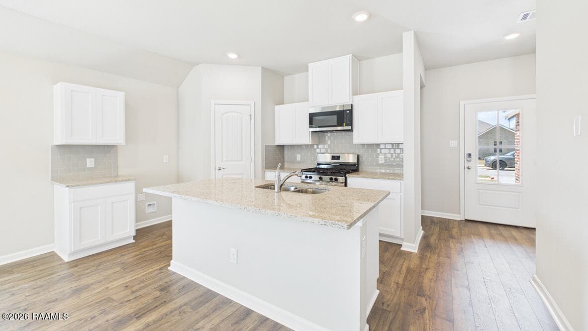 146 Lake Ridge Drive, Broussard, LA