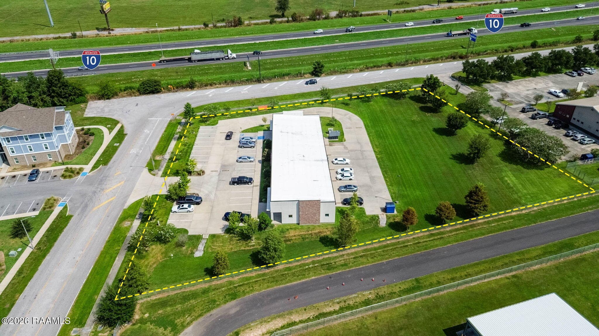 Aerial bldg & rear lot