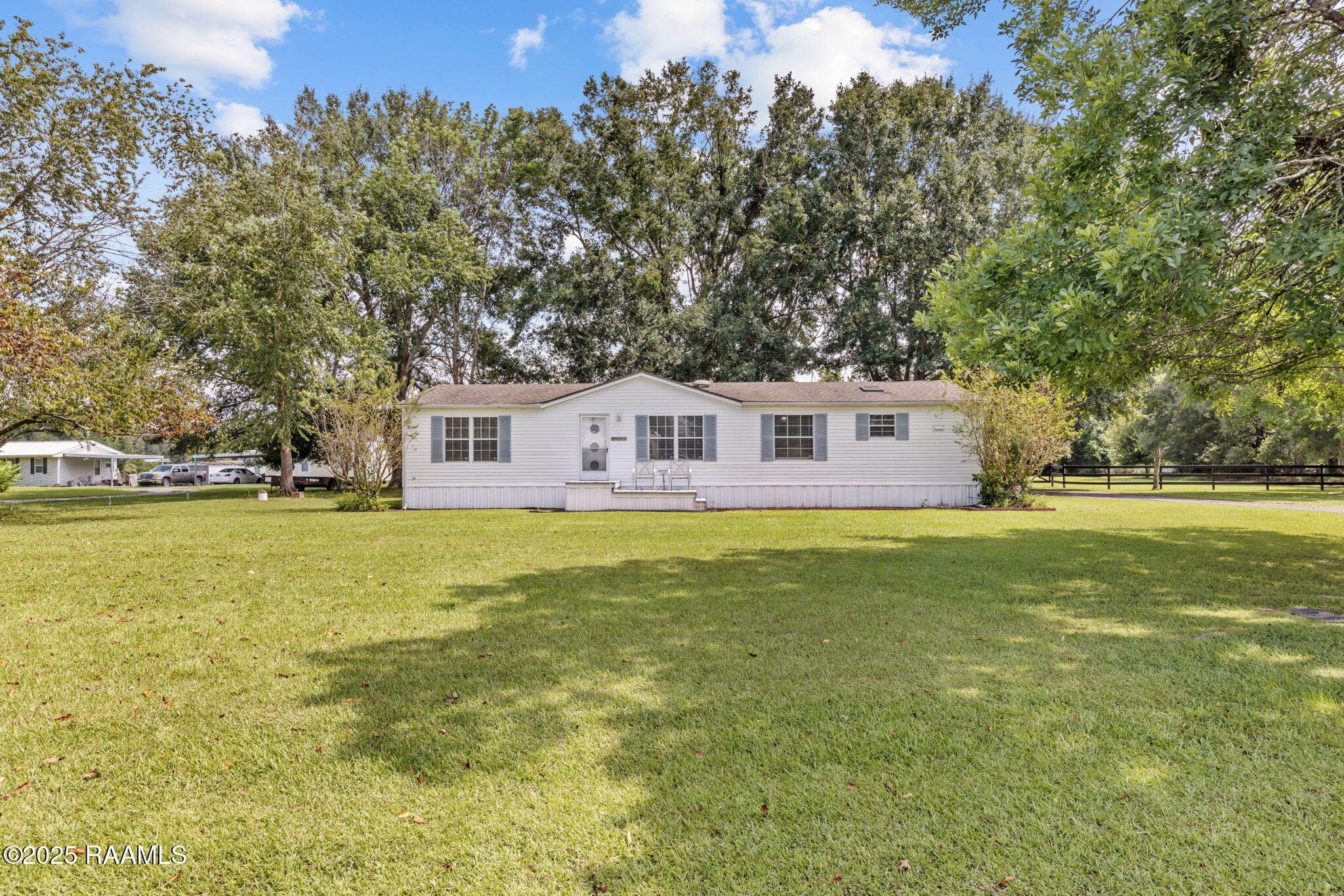 1039 Vieux Jacquet Road, Broussard, LA, 70518