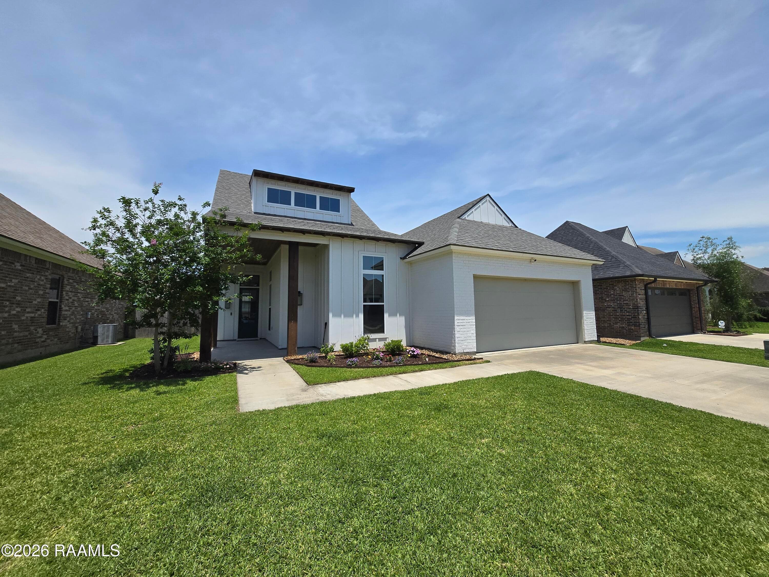 415 Easy Rock Landing Drive, Broussard, LA, 70518
