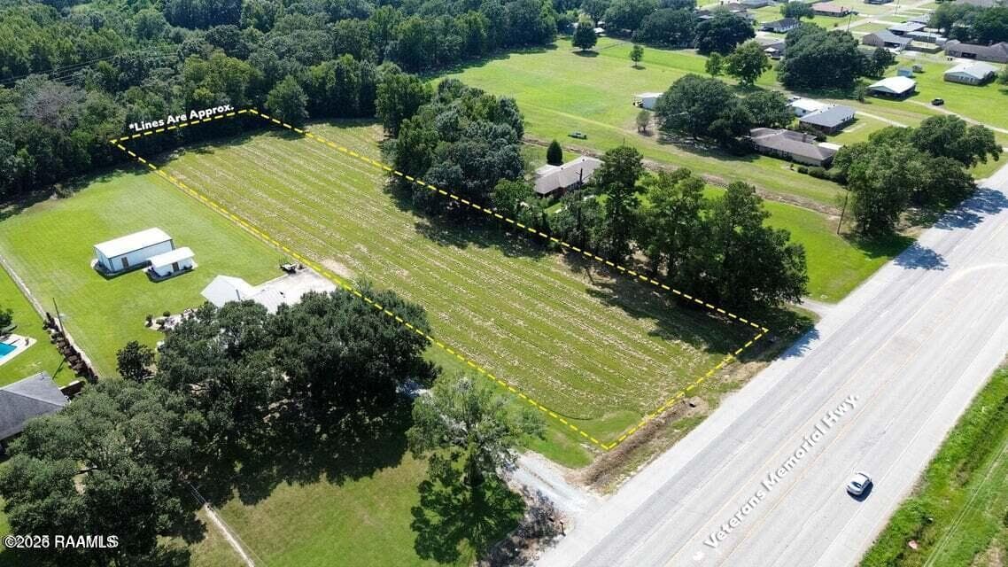 000 Veterans Memorial, Abbeville, LA, 70510